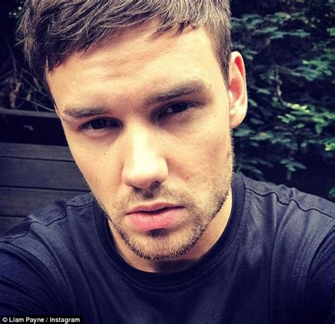 Liam Payne Shows Off His Fresh Cuts After Barbers Trip Daily Mail