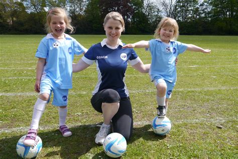 toddler kids childrens football classes club enfield