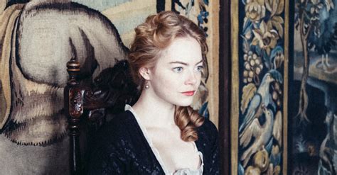 Watch Emma Stone And Rachel Weisz Spar In ‘the Favourite The New