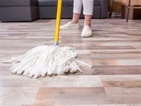 step  step guide    clean  maintain  mop