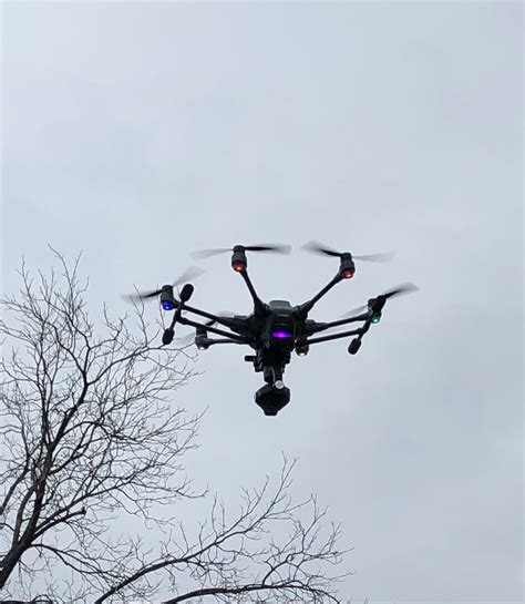 pin  robert hamilton   drones quadcopter drone vehicles
