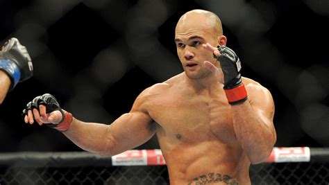 robbie lawler evolving thriving in second ufc stint