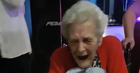 Great Great Grannys Reaction When Shes Presented With Penis Cake That