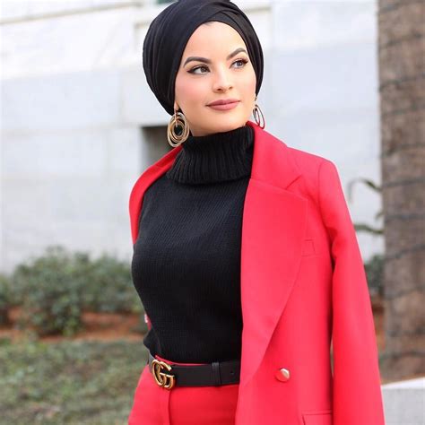 pin på abaya hijab kaftan turban