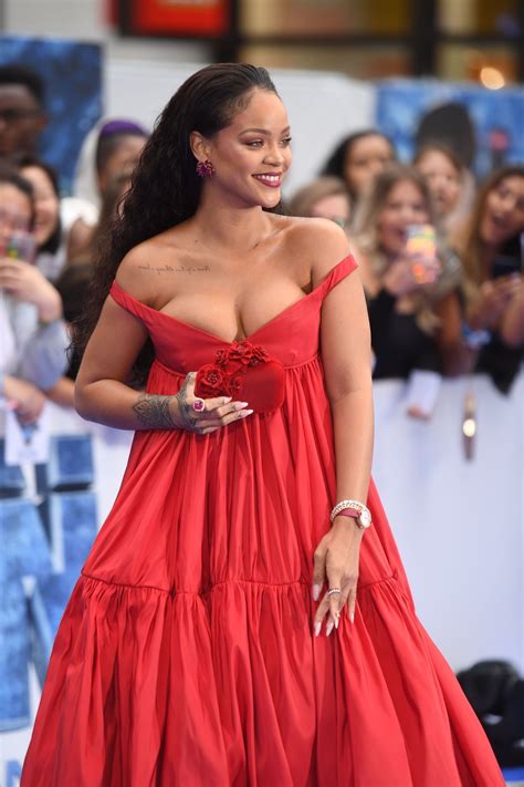 rihanna sexy the fappening leaked photos 2015 2019
