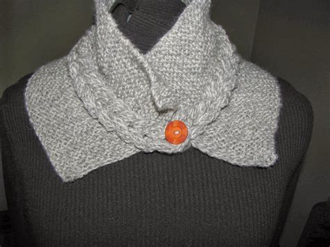 chris knits  niagara hand cabled collar