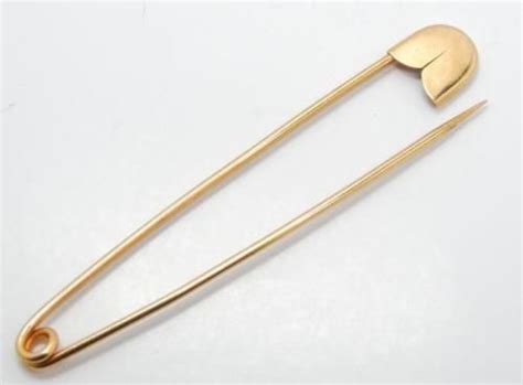 Fabulous Vintage 1940s 50s Large Italian 18k Gold Safety Pin Brooch