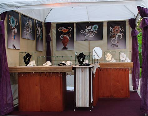 barbara umbel art show jewelry booth photo httpwwwsanibelartfaircomartistsbarbara umbel