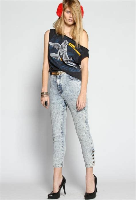 rack traffic vintage full styled outfit acid wash denim