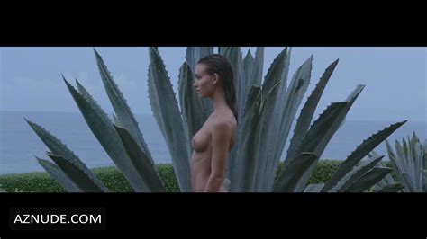 alejandra guilmant sexy and nude in the nu muses 2017