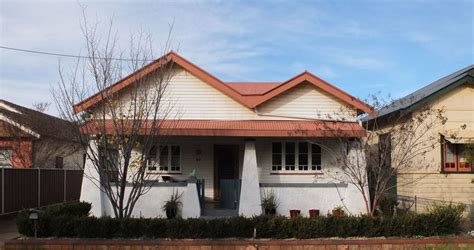 image bungalow style housing  dubbo nsw