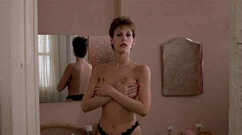 Jamie Lee Curtis Nude Trading Places 1983 Porn Videos