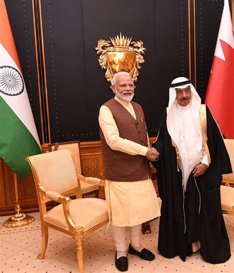 pm modi meets king of bahrain conferred the king hamad