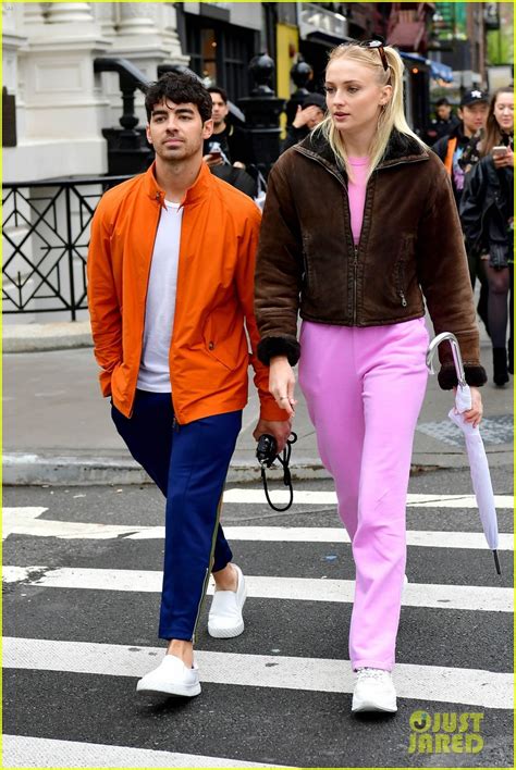 newlyweds joe jonas and sophie turner head out together in