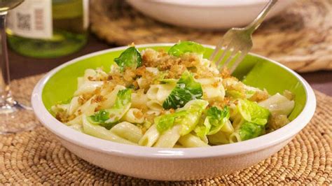 Three Cheese Pasta With Brussels Sprouts Recipe Rachael Ray Show