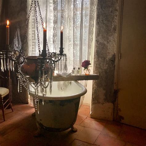 chateau salle de bain ce soir antique limestone french chateau clawfoot bathtub