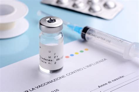 high dose influenza vaccination  benefit transplant recipients