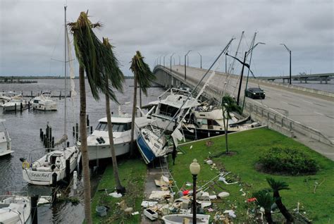 hurricane ian florida update  show devastating damage  storm  landfall hngn