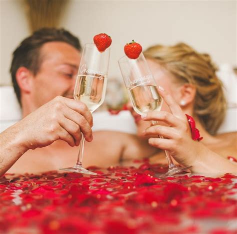 25 Best Things To Do On Valentine S Day 2021 Fun Valentine S Day
