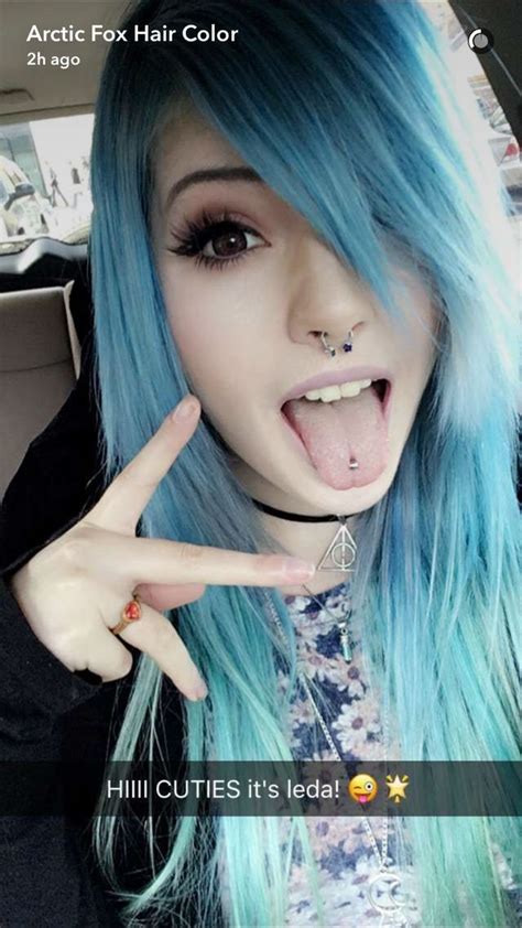 pin by red mad on leda muir cute emo girls emo hair emo scene hair