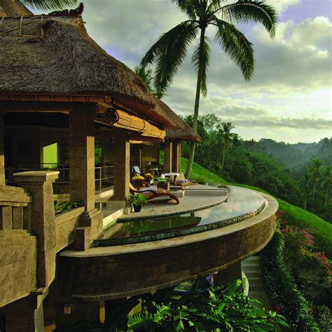 lembah spa  viceroy bali hotel indonesia piscines de reve resort
