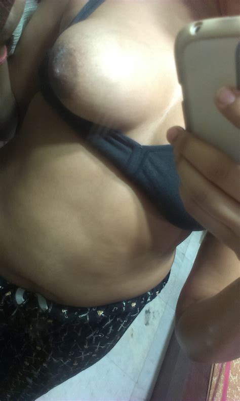 desi bhabhi playing and taking naughty selfies of her big boobs
