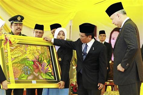 mara college  parit    perak  offer gcse certificate malaysia premier