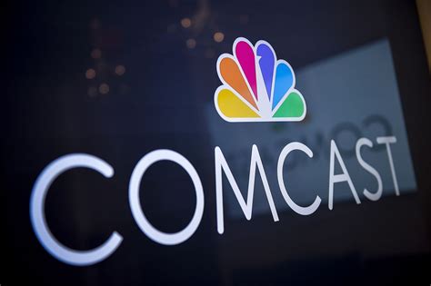 comcast profits   percent  losing  cable tv subscribers