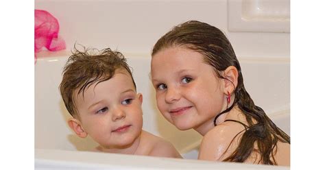 How To Decide When Siblings Should Stop Bathing Together Popular
