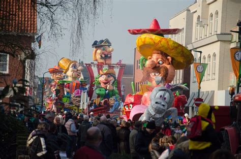 peeenstekers carnaval  dongen