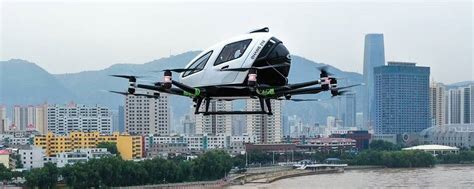 drone lift  person      droneblogcom