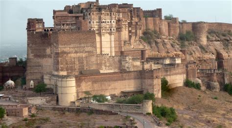 forts tombs  castles  india page