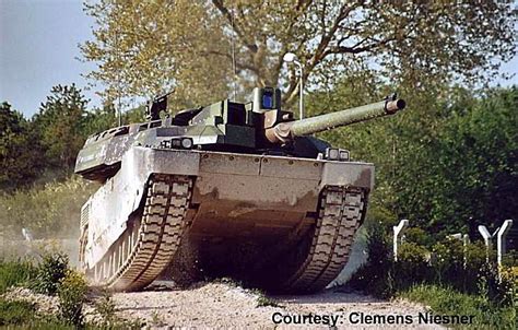 leclerc mbt  varianti militarypedia abu dhabi diesel military vehicles tank modern