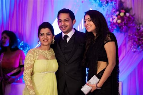 vijay tv anchor dd s divyadarshini wedding reception photos tamil serials tv