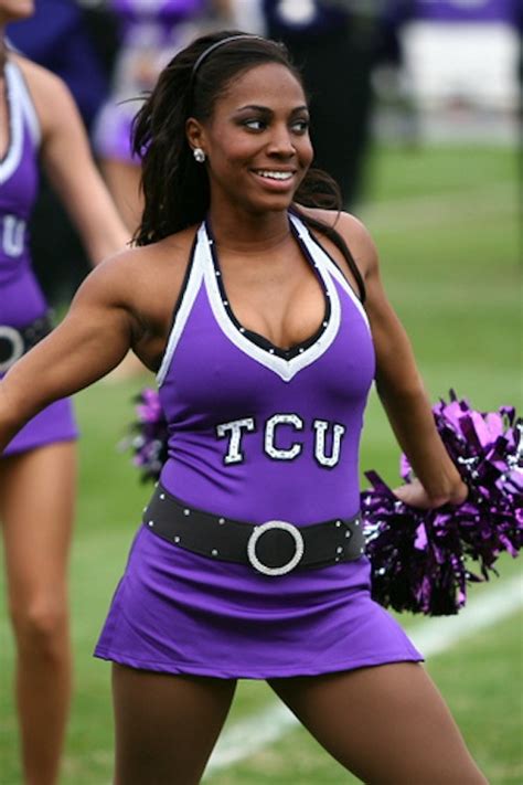 15 hottest college football cheerleading squads of 2011 total pro sports