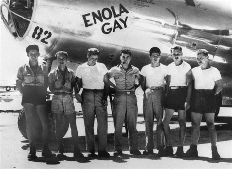 surviving crew member  enola gay aircraft dies  age