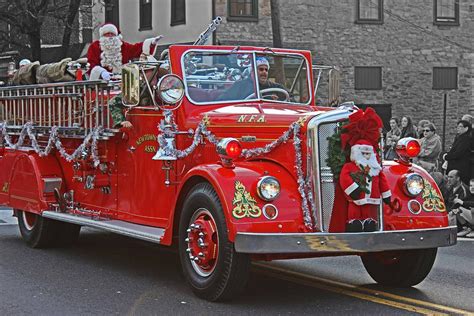Santa On Fire Truck Photograph By Tom Gari Gallery Three
