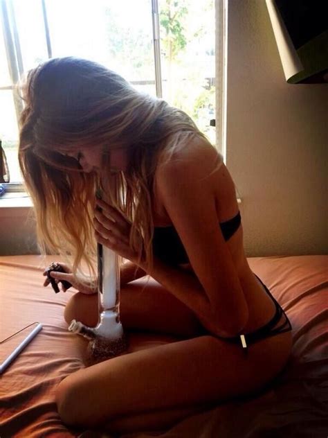 20 best images about bong beauties on pinterest beautiful smoking bong and posts