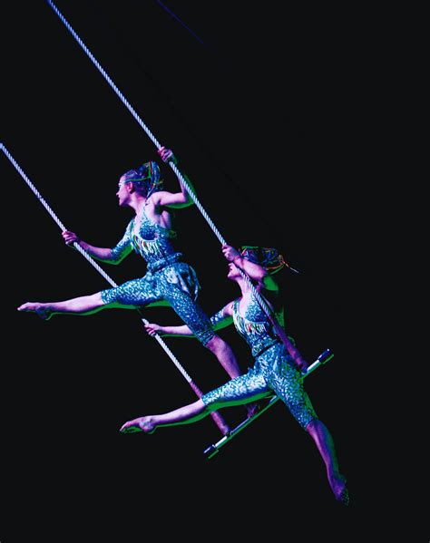 trapeze duet act cirque du soleil photo  fanpop