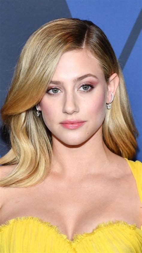 lili    annual governors awards gala blonde actresses lili reinhart famous girls