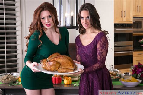 37 Thanksgiving Porn Memes That We Re Stuffing Our Turkeys
