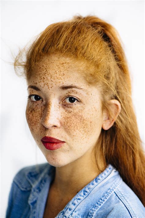 mixed race people   red hair   theyre absolutely stunning