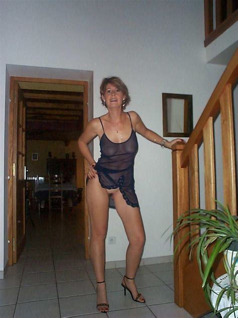 Hot Mom Great Body Real Amateur Picture 37 Uploaded By