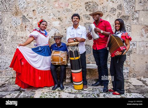 traditional  group  citysanto domingo dominican republic stock photo alamy