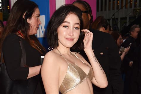 noah cyrus sells 12 000 bottle of her tears