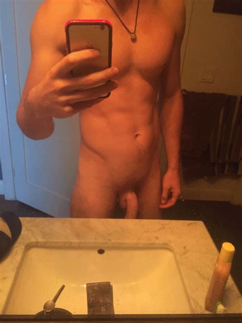 omg he s naked nathaniel buzolic of the originals vampire diaries and pretty little