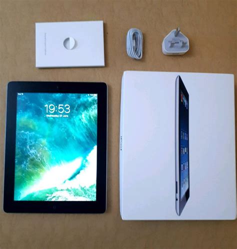 apple ipad  generation gb  condition  orignal box accessories  keighley west