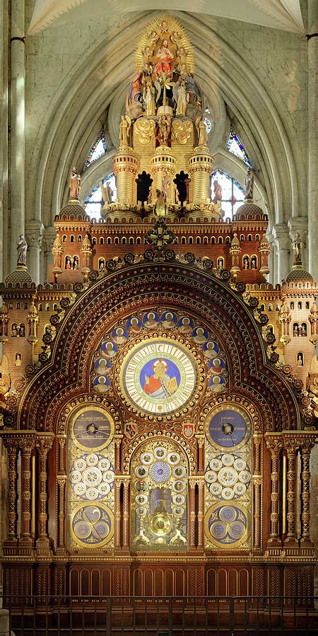 astronomical clock   cathedral photograph  panoramic images