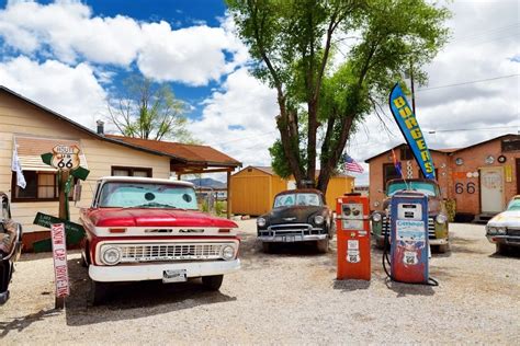 road trip  arizona   classic cars  amazing   wild displays arizona journey
