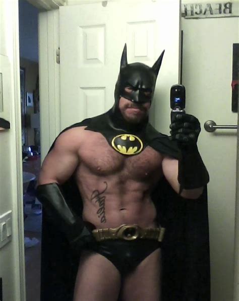 beardy batman wonder what s in that utility belt